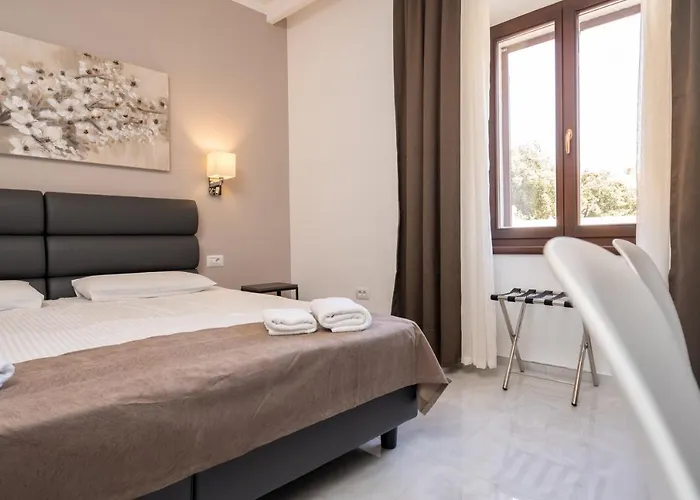 Διαμέρισμα Aaa & With Free Private Parking - Reservation Needed *