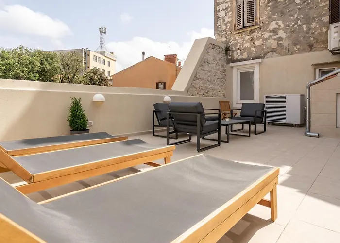 Διαμέρισμα Aaa & With Free Private Parking - Reservation Needed